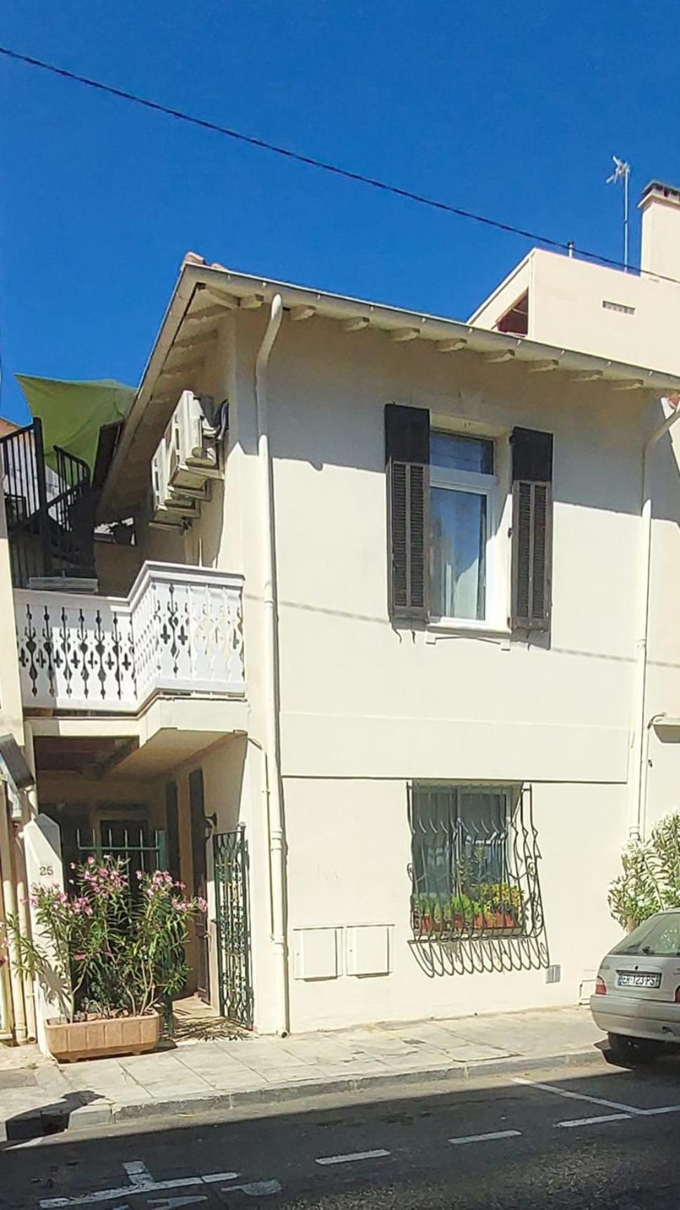 Albergue Crew Key West Antibes Exterior foto